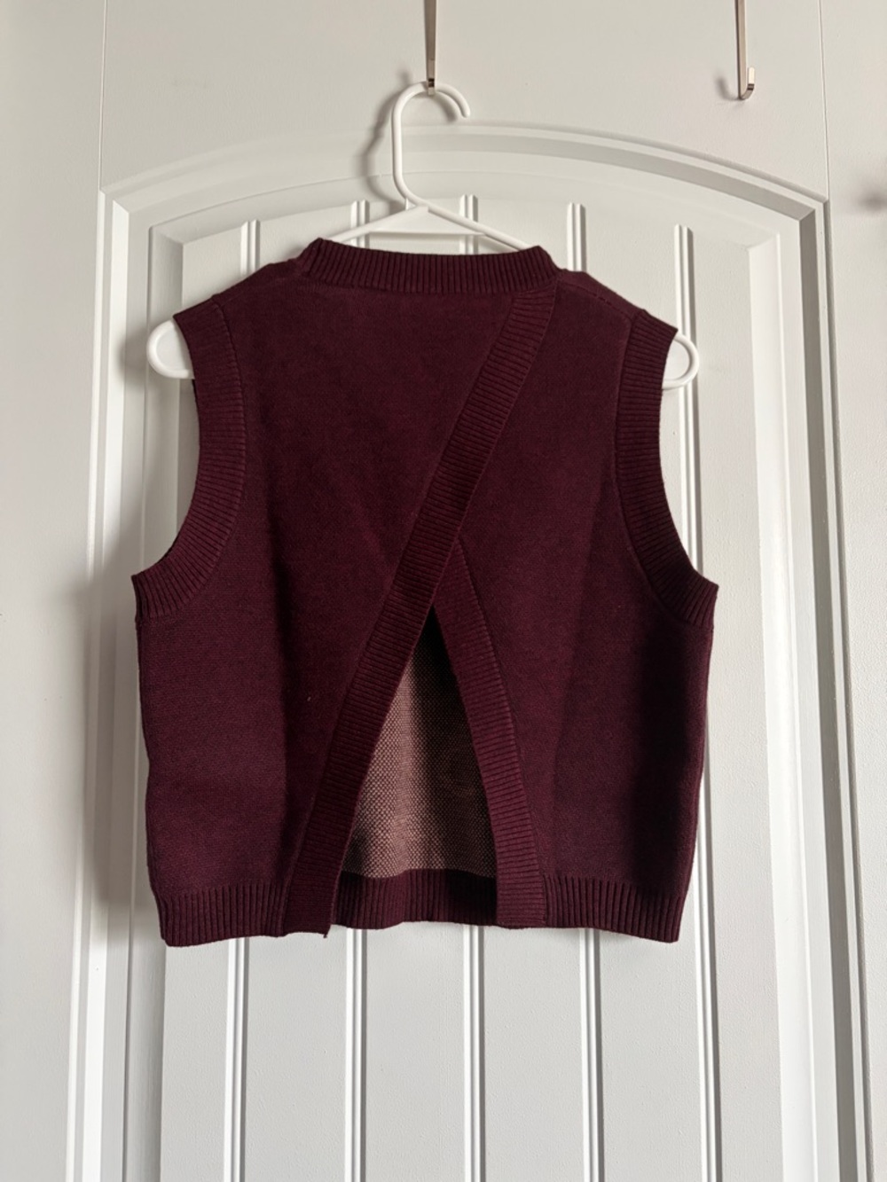 Nostalgia Burgundy Floral & Butterfly Knit Sleeveless Sweater Vest - Picture 3 of 4